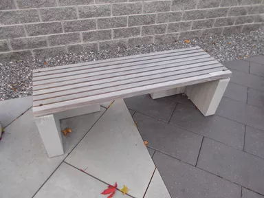 INTERMEZZO Variabank Betonwinkel Typ 1 grau glatt vollkantig inkl. Versetz- und Montageh. M12/40 mm L 45 cm B 45 cm H 40 cm W 10 cm