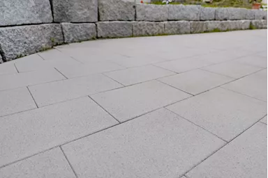 GLORIA Gehwegplatte SILVER gestrahlt gefast L 60 cm B 40 cm H 4 cm