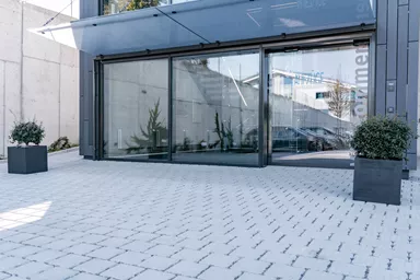 VS 5 Schwerlast Ökostein mit Verschiebesicherung englisch pal. grau glatt gefast L 22.5 cm B 22.5 cm H 10.8 cm