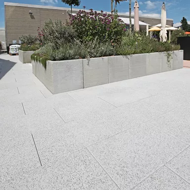 RESIDENZA<sup>®</sup> Gehwegplatten gefast gestrahlt