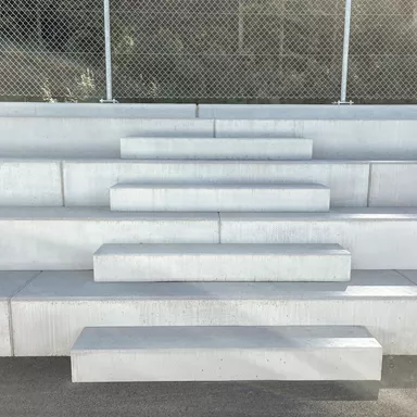 Blockstufen zu Vierkantelementen