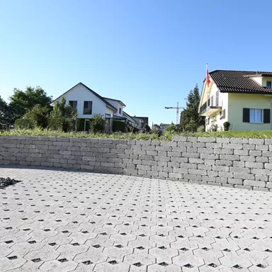 CUATRO Keilmauersteine