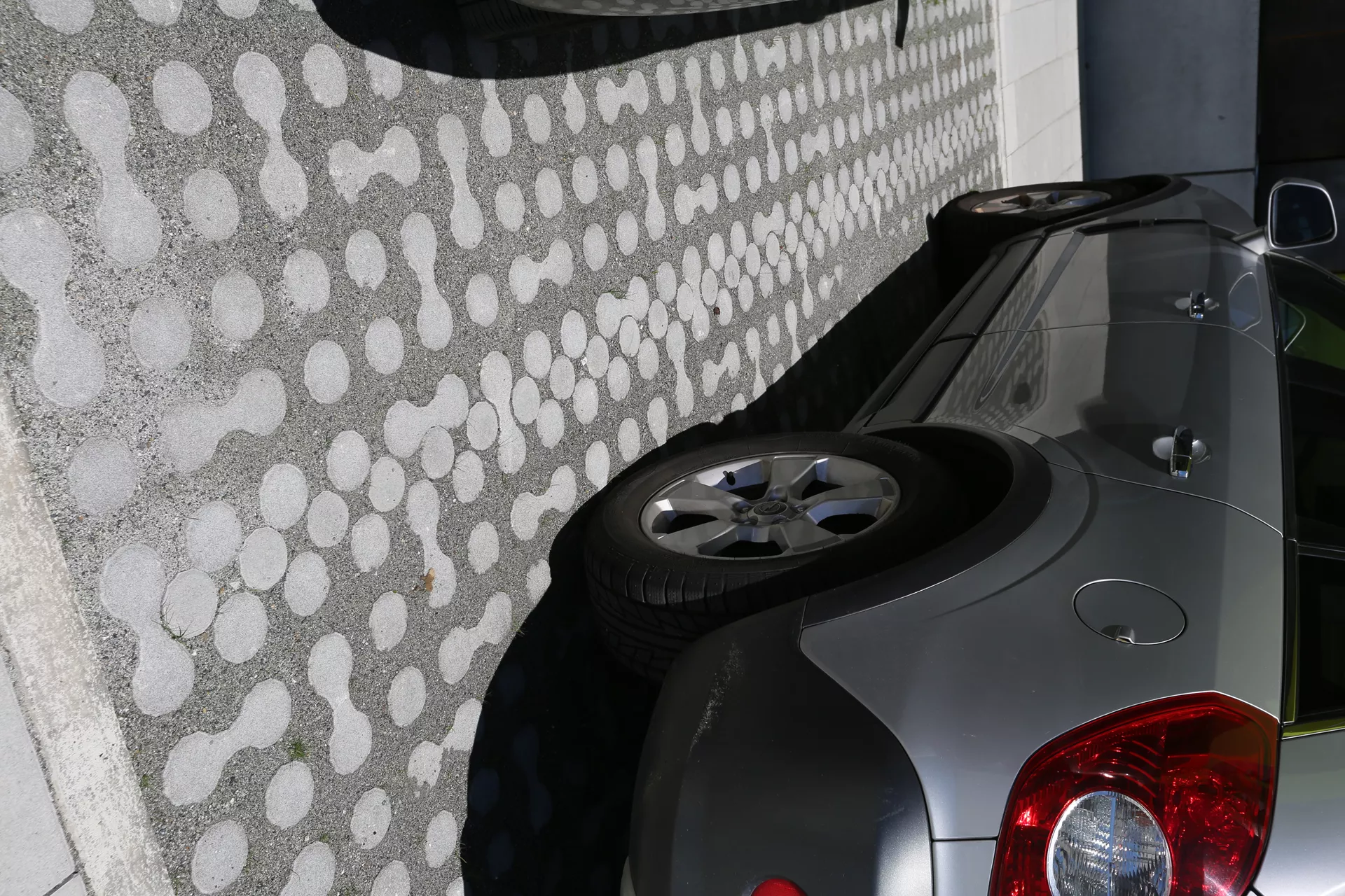 LUNIX Rasengitterstein grau glatt L 53.2 cm 39.9 cm H 12 cm