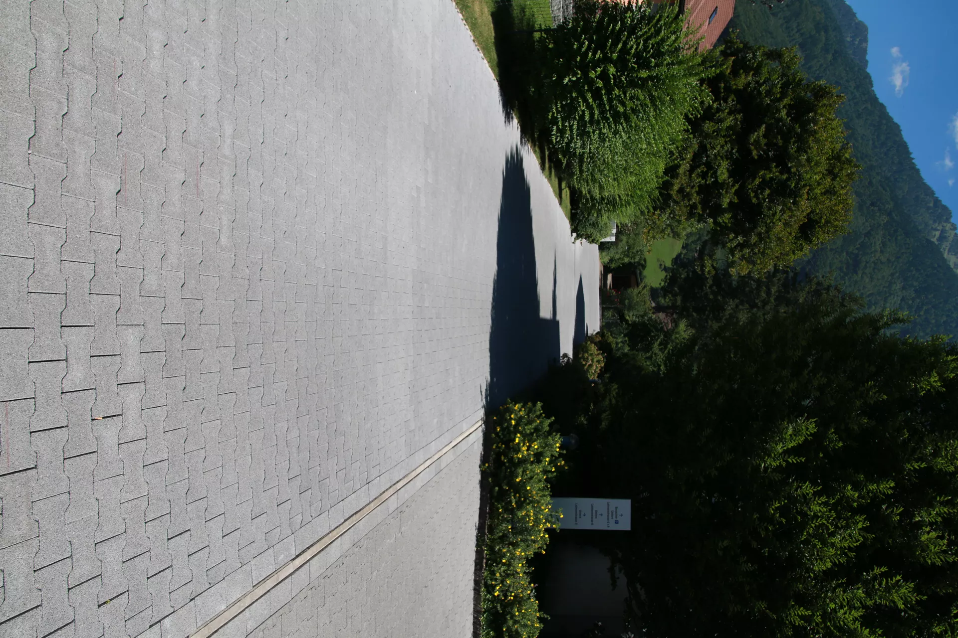 H Sickerstein Normalstein grau fein gefast L 20 cm B 16.5 cm H 8 cm