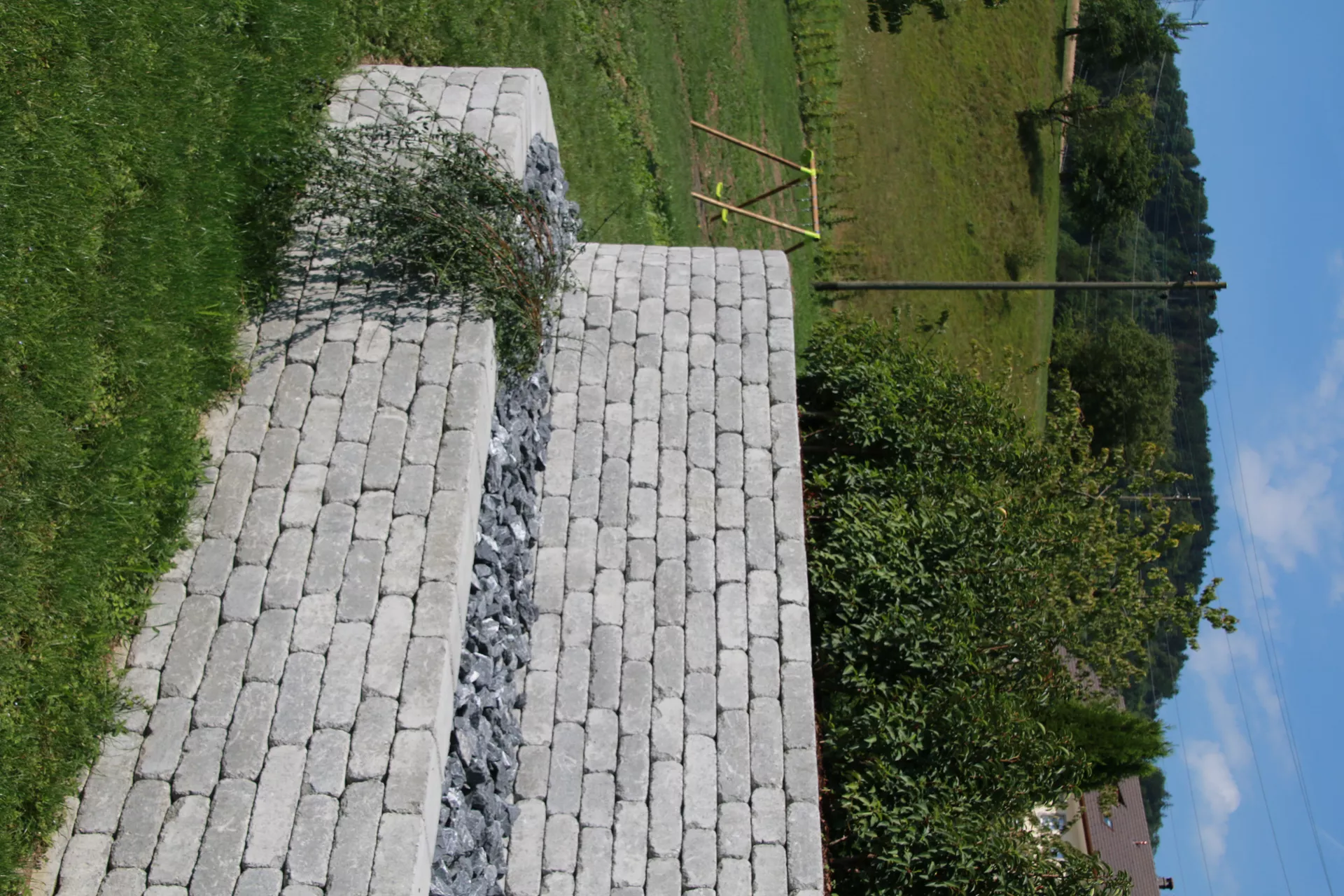 CUATRO Mauersteine Kanten gebrochen naturgrau L 20-35 cm B 25 cm H 15 cm