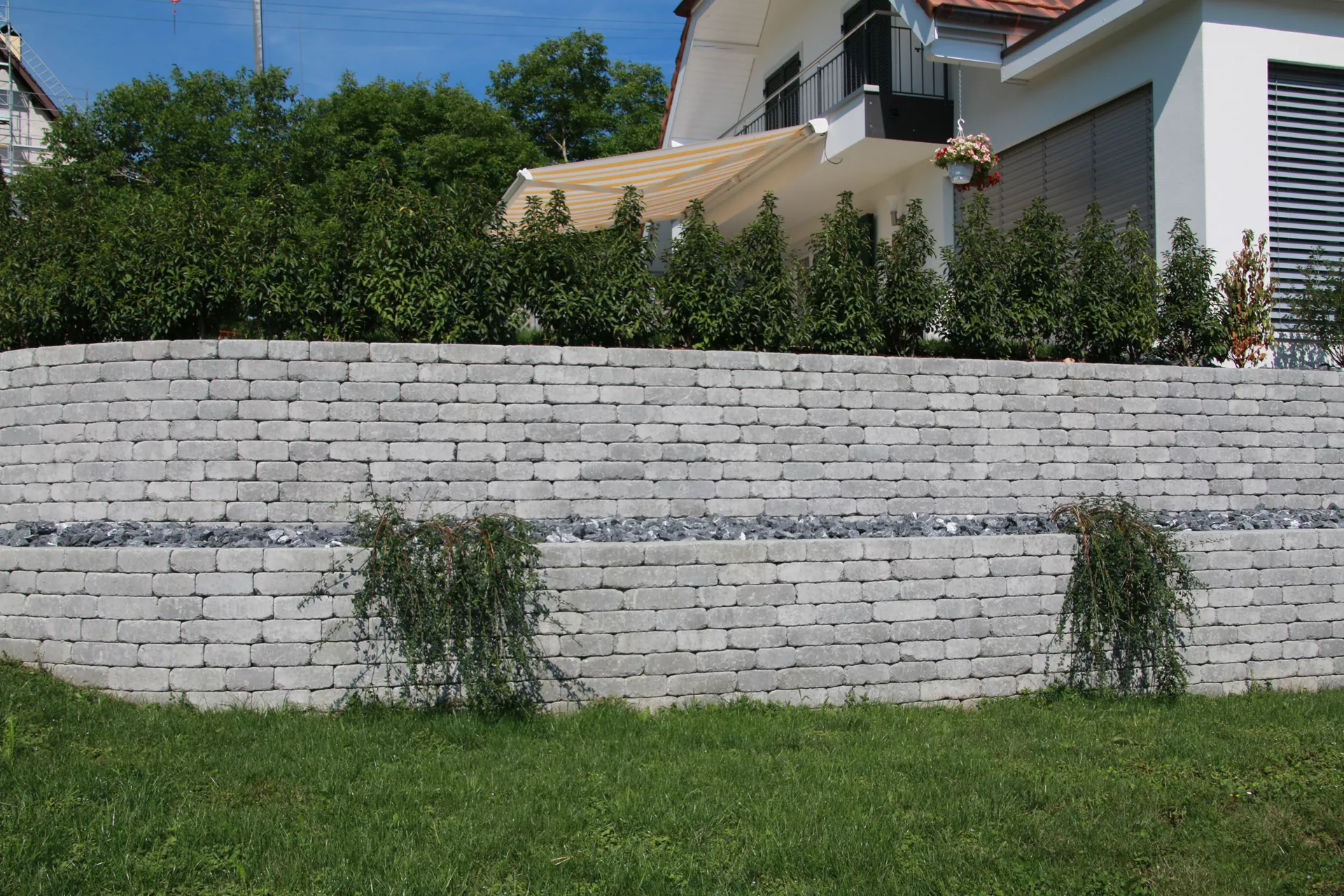 CUATRO Mauersteine Kanten gebrochen naturgrau L 20-35 cm B 25 cm H 15 cm