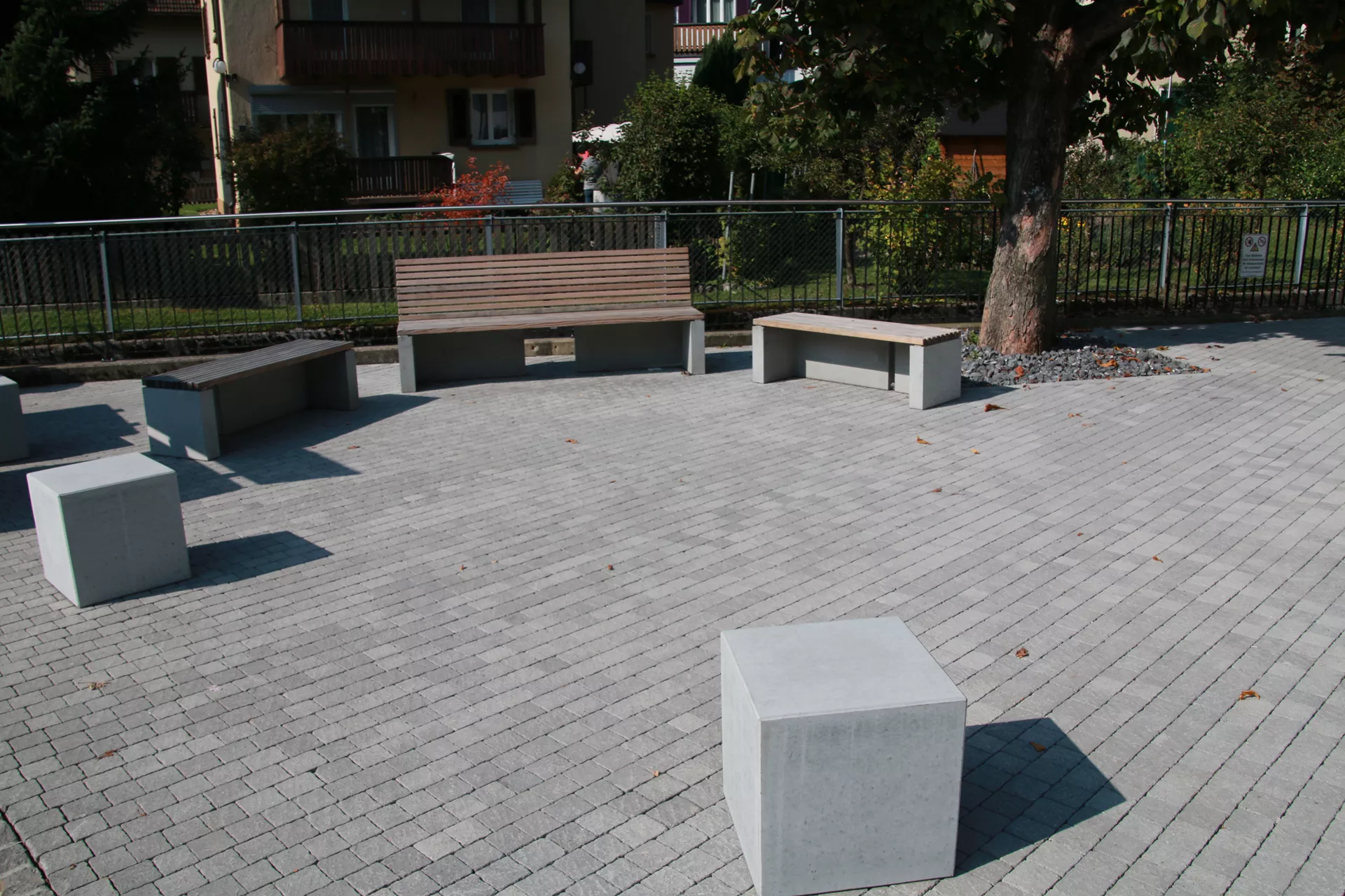 KUBUS Sitzelement heavy grau glatt gefast L 45 cm B 45 cm H 45 cm