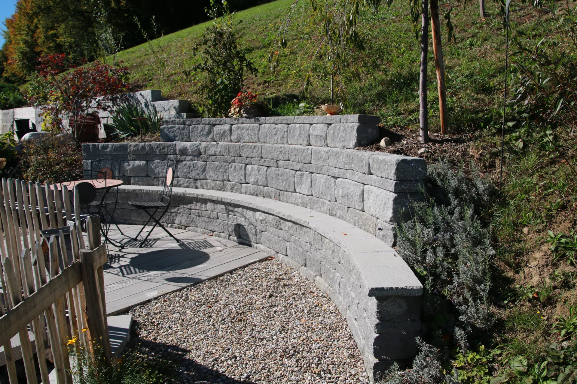 SANTURO Landhausmauer Typ 2 2-seitig gespalten grau Kanten gebrochen L 30-50 cm B 25 cm H 15 cm