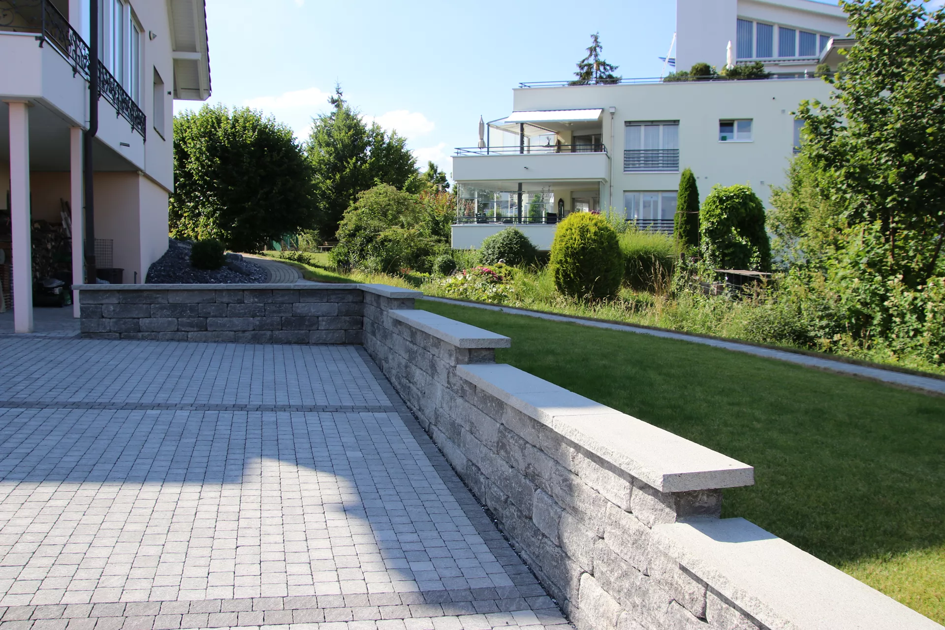 PARCO FINA Gartenplatte grau gestrahlt gefast L 60 cm B 40 cm H 4 cm