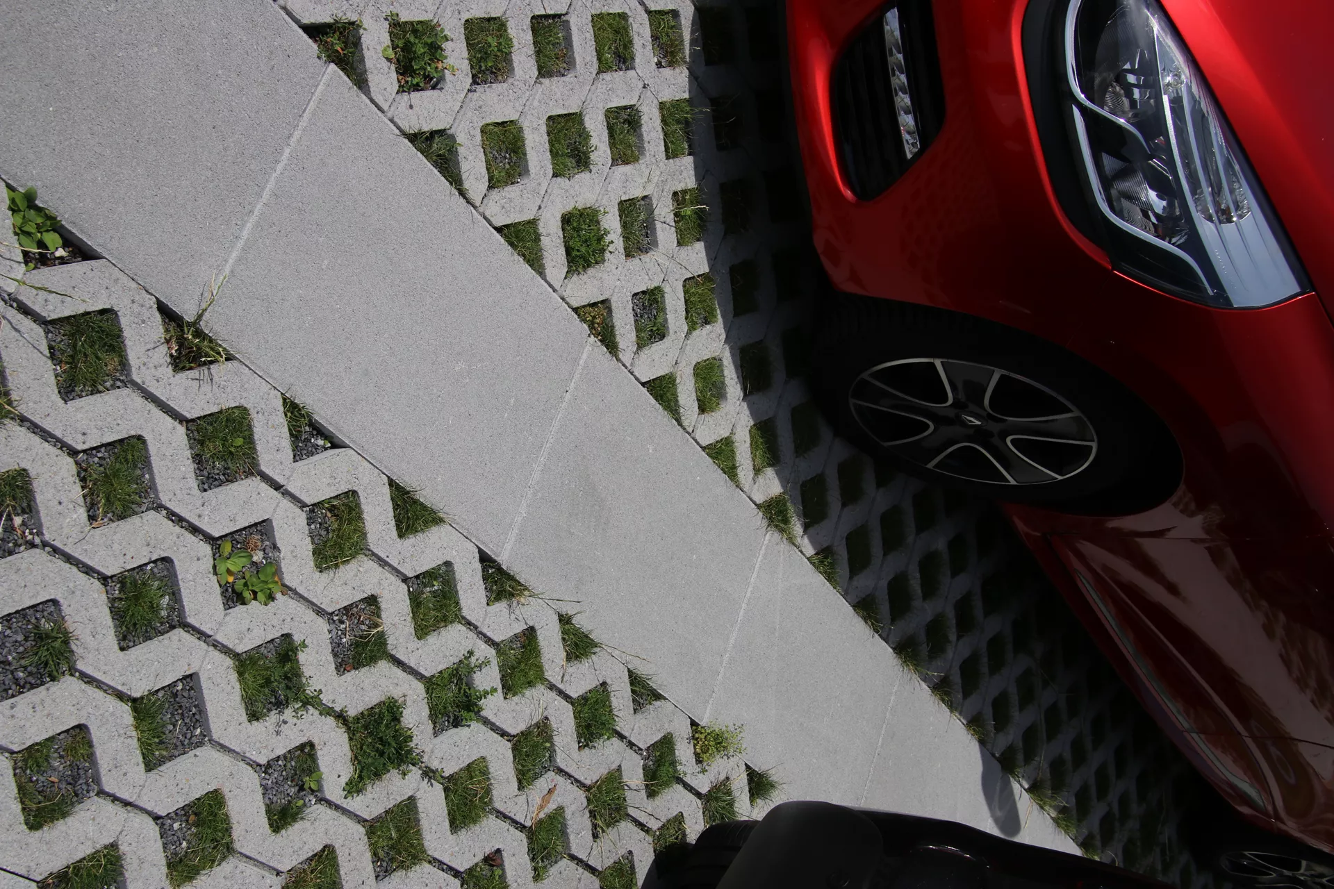 GRISON Rasengitterstein mit Nocken grau glatt L 60.2 cm B 40.2 cm H 8 cm