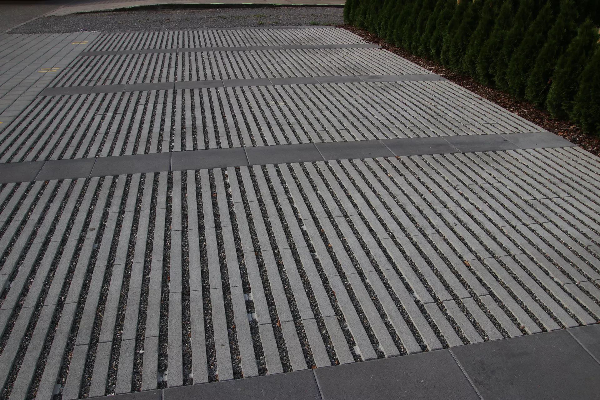 RAINA Rasenliner mit Verschiebesicherung grau glatt L 60 cm B 40 cm H 10 cm