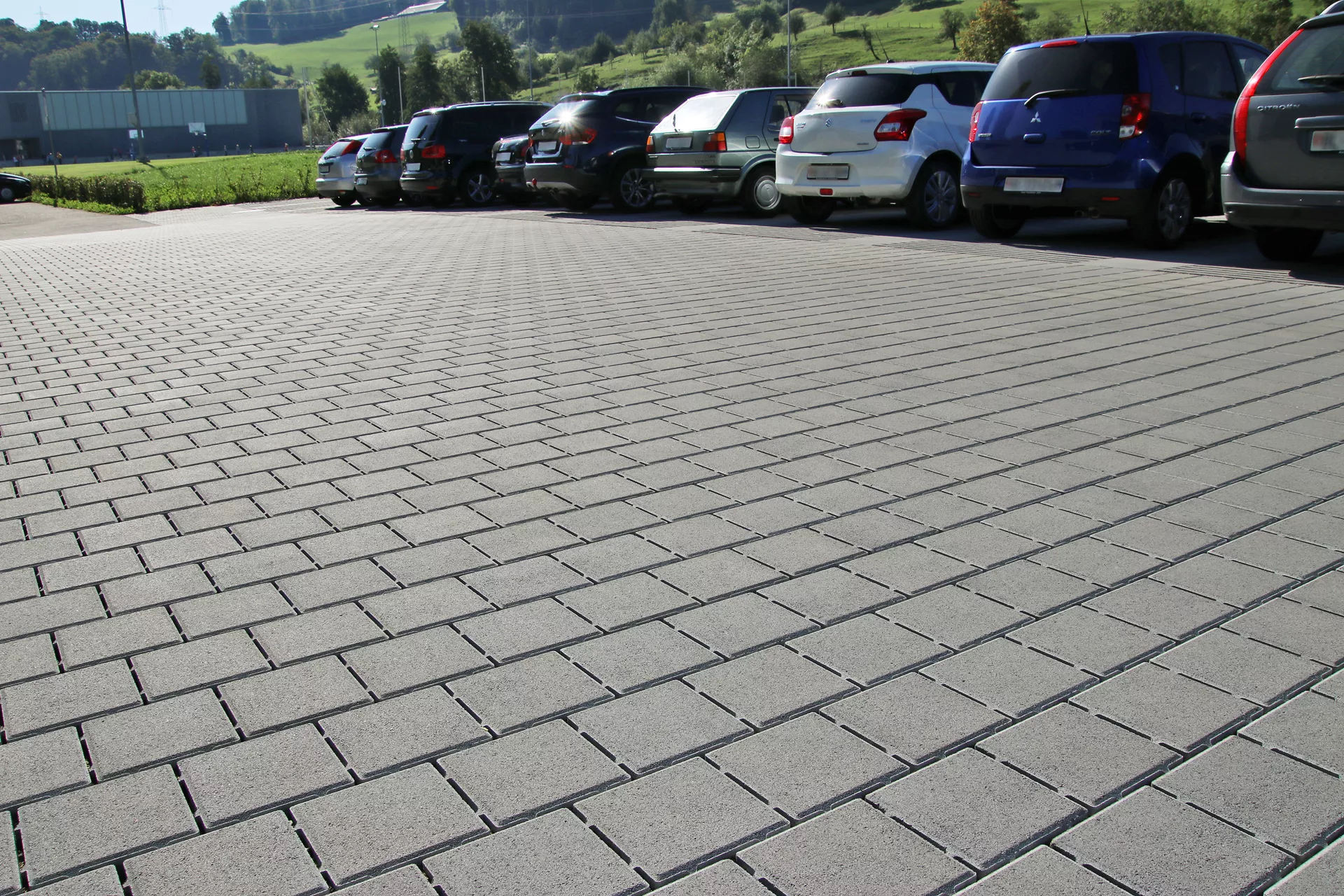 Pavé Eco CLASSIC DRAIN, pavé normal, 20/20/8 cm, av.dist., chanfr., gris