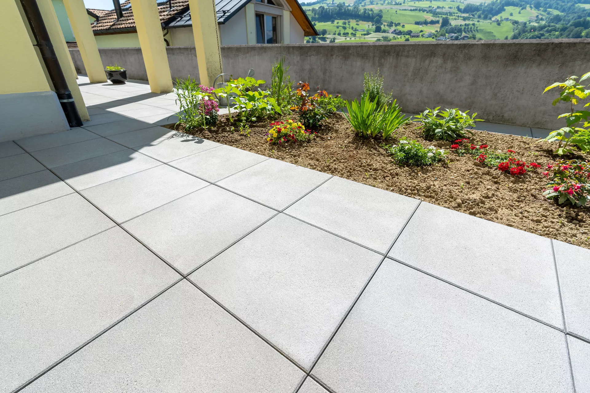 ESTRELLA fino Gehwegplatte grau-anthrazit gestrahlt gefast L 50 cm B 50 cm H 4 cm