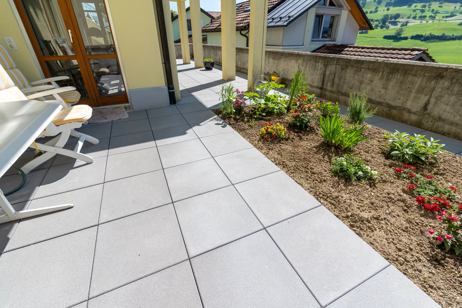 ESTRELLA fino Gehwegplatte grau-anthrazit gestrahlt gefast L 50 cm B 50 cm H 4 cm