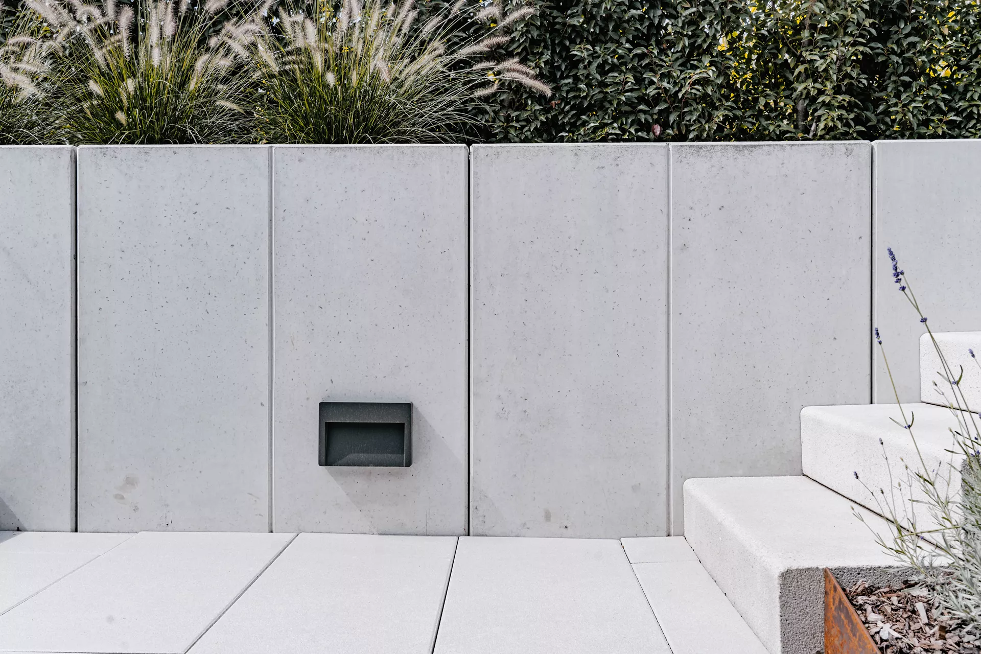 EXACTA LIGHT Winkelplatte Typ 1 grau glatt gefast unbewehrt L 49 cm B 25 cm H 25 cm W 6 cm