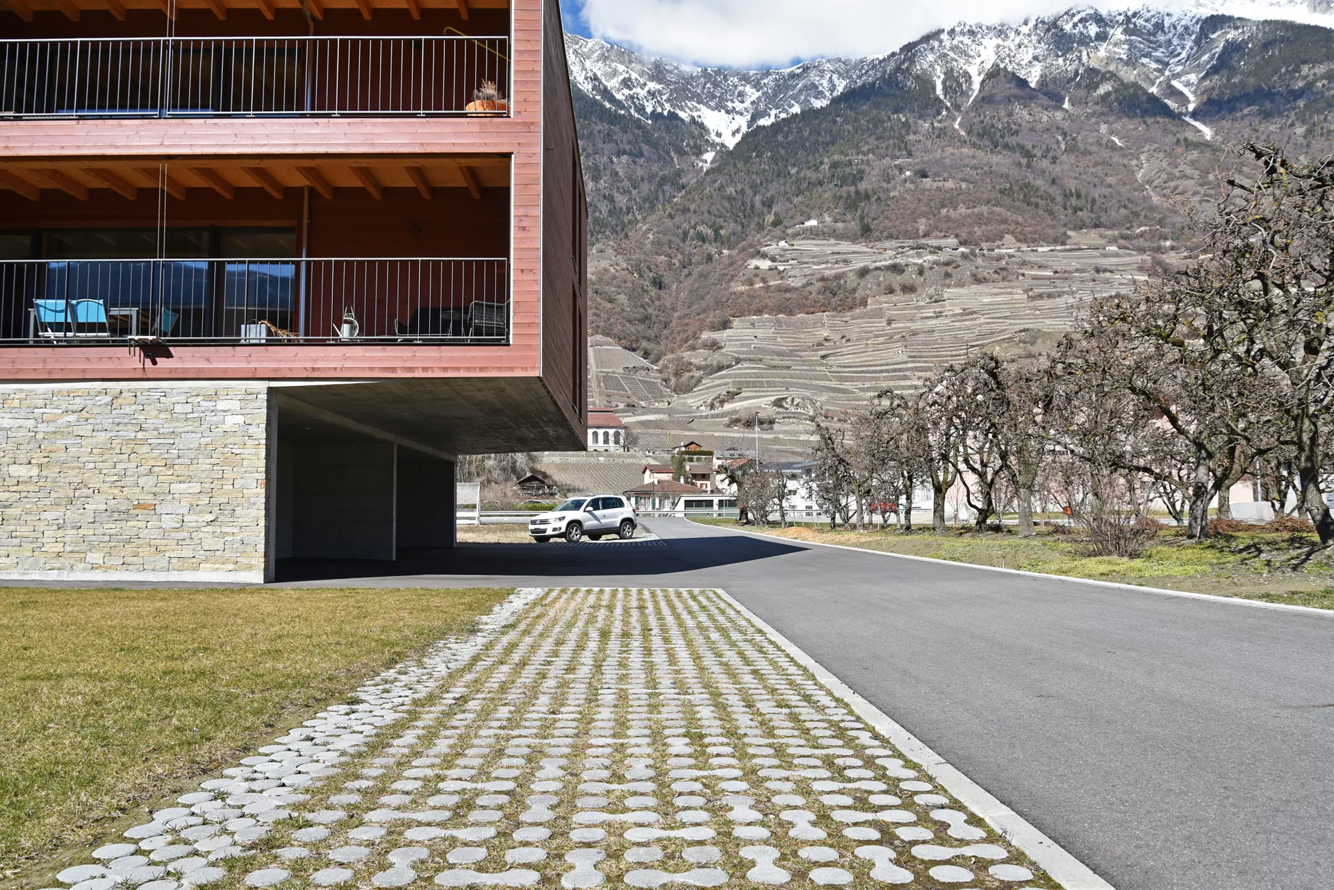 LUNIX Rasengitterstein grau glatt L 53.2 cm 39.9 cm H 12 cm