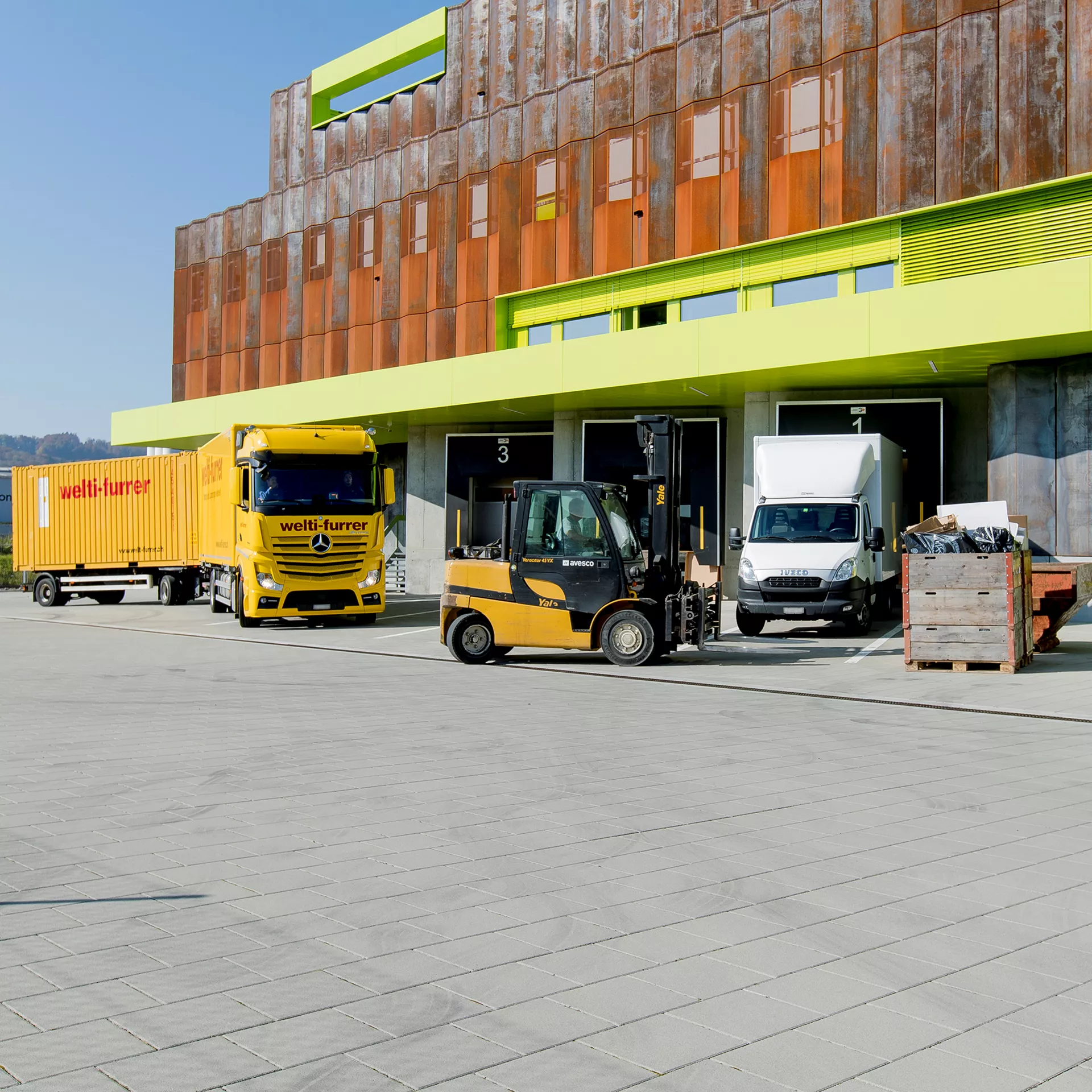 VS 5<sup>®</sup> Schwerlastpflastersteine mit 5-facher Versc hiebesicherung