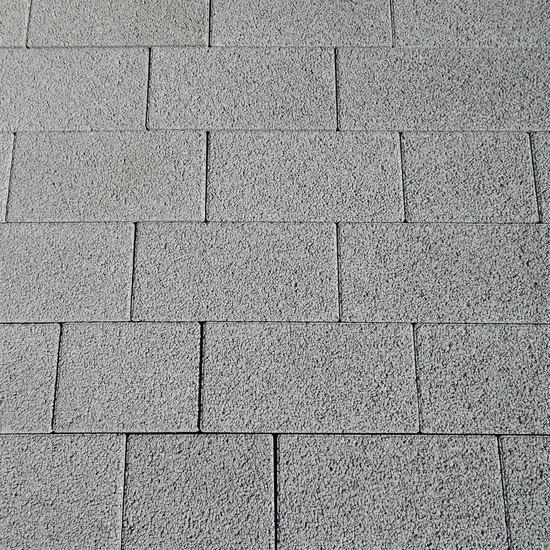 RAINA Sickersteine fino fein gefast