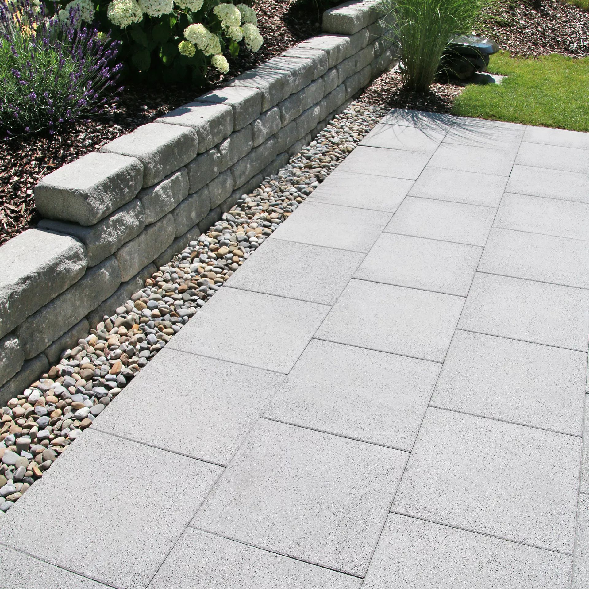 RESIDENZA<sup>®</sup> Gehwegplatten gefast gestrahlt