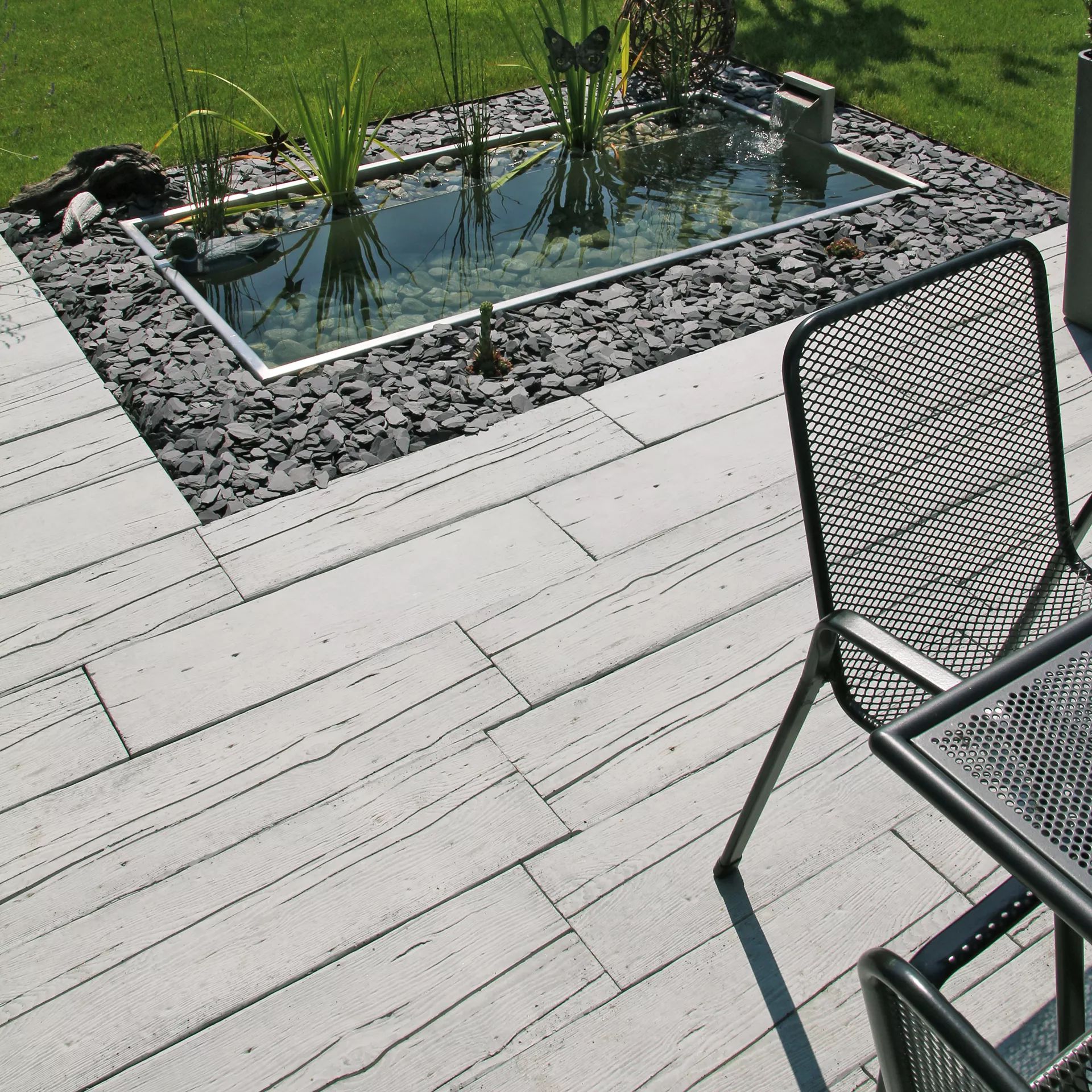 LENIA Gartenplatten mit Holzstruktur