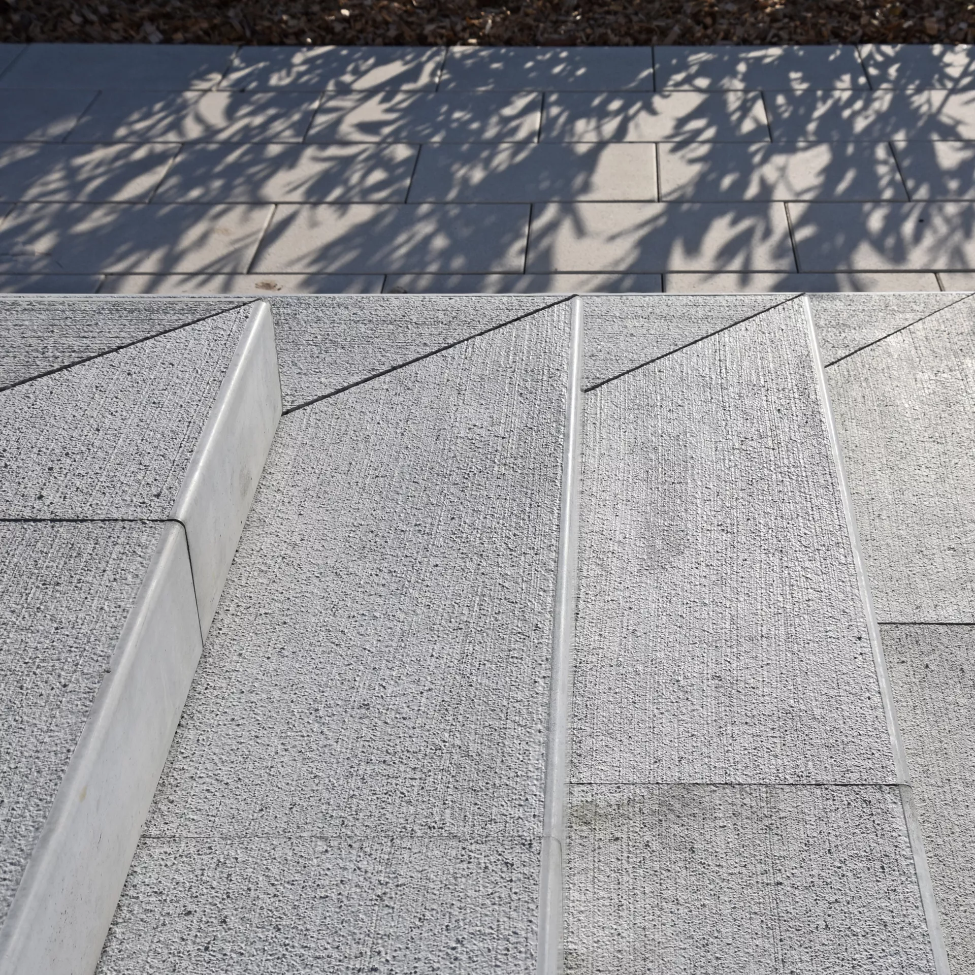 FROSTA LEGER Blockstufen