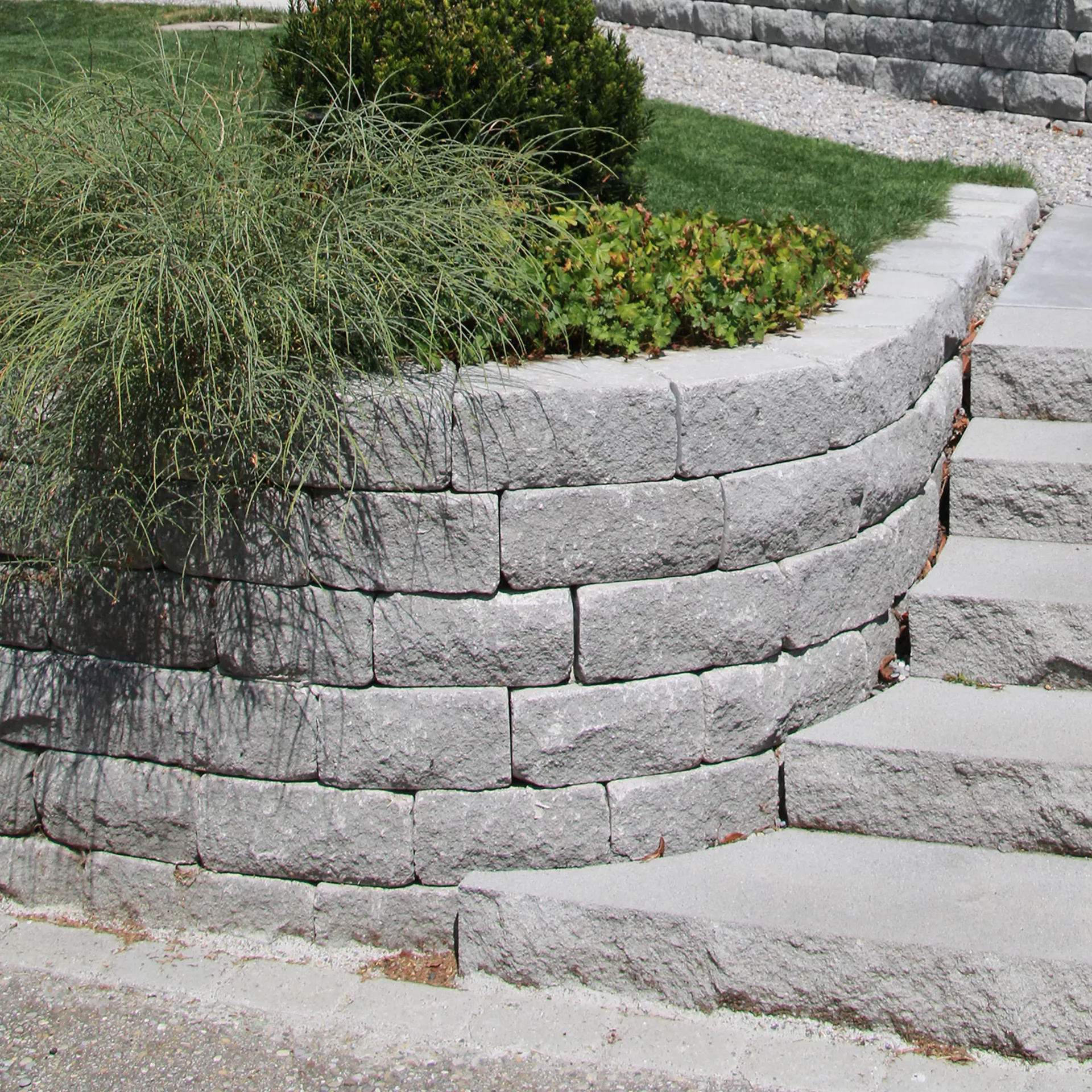 SANTURO<sup>®</sup> Keilmauersteine