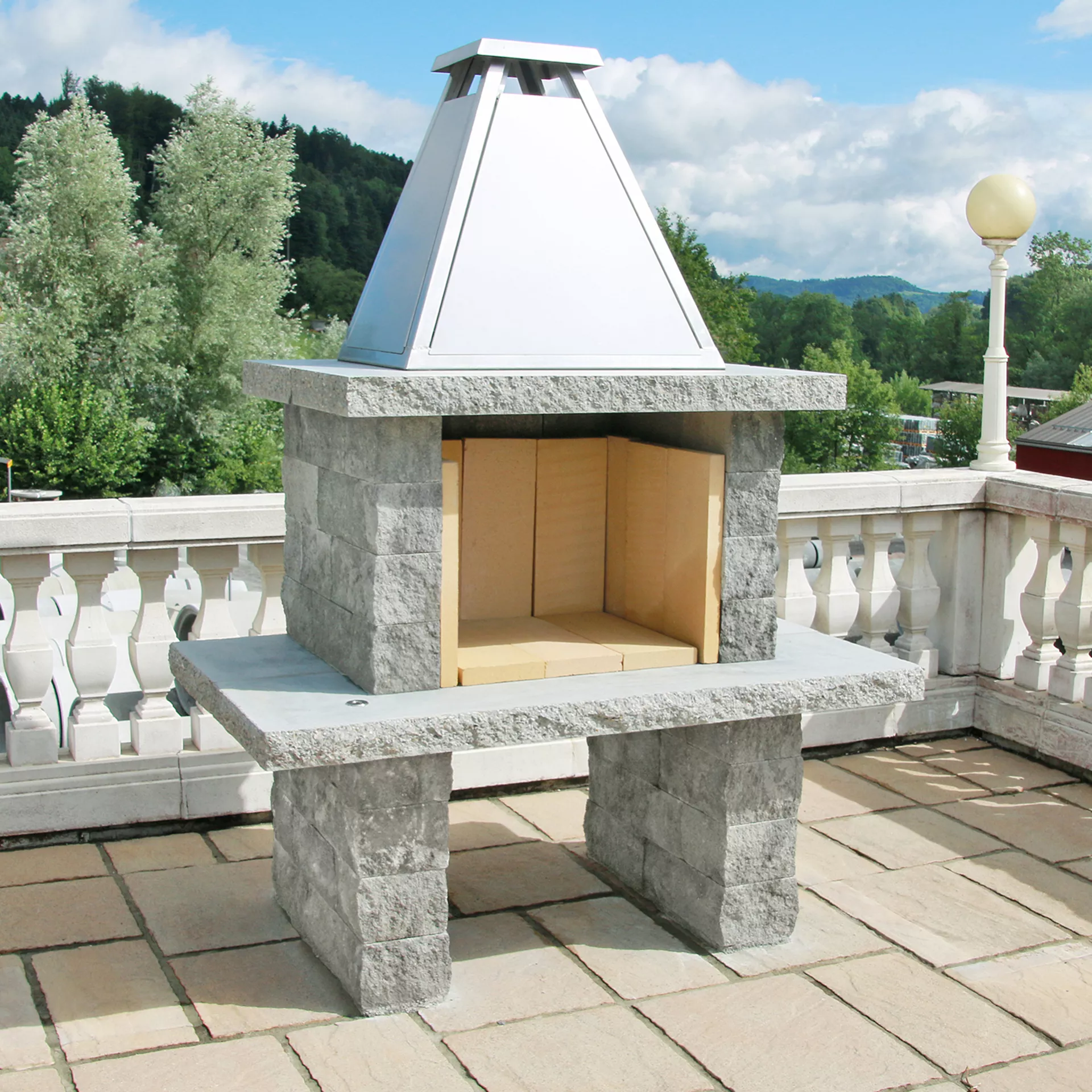 SANTURO<sup>®</sup> Cheminée mit Chromstahlhut