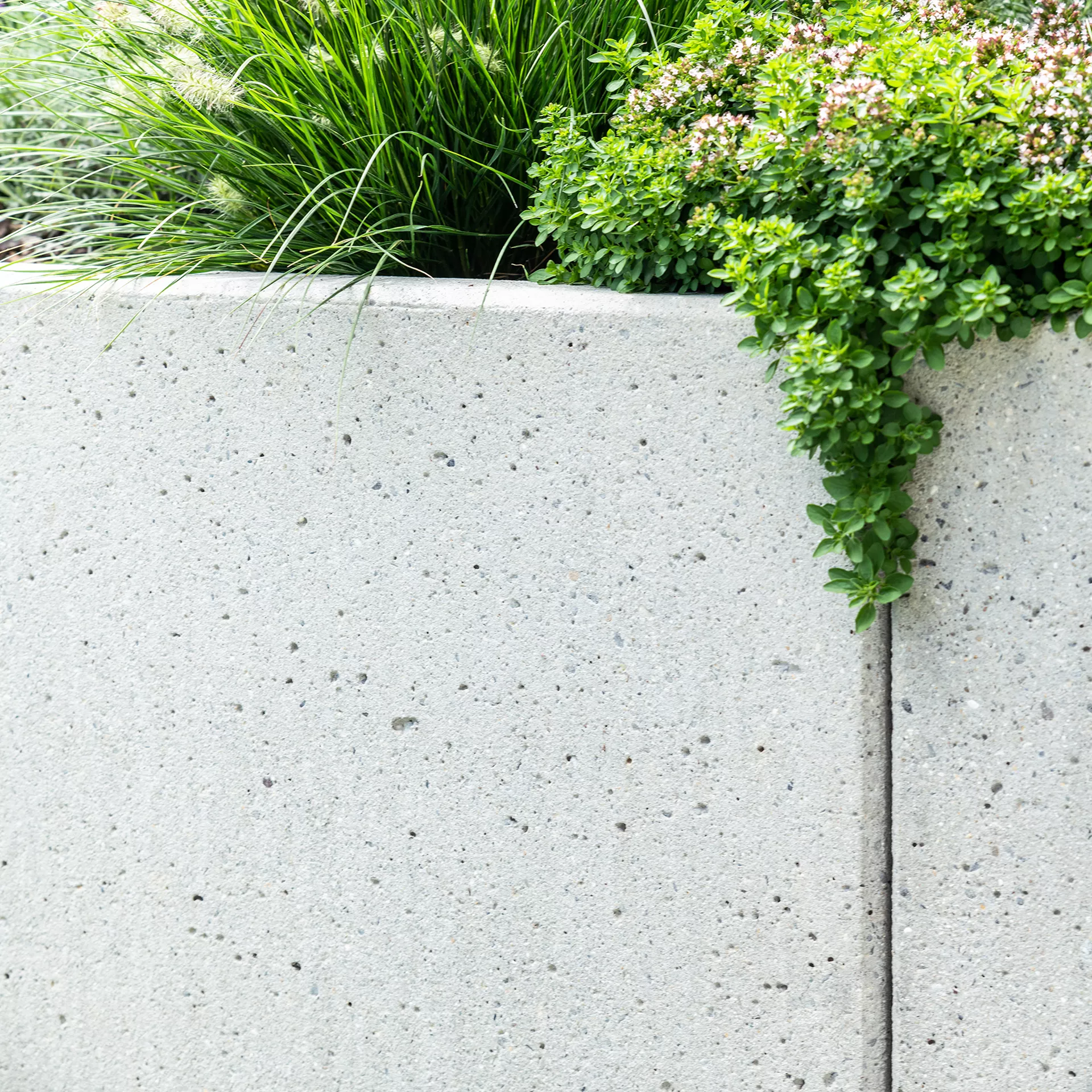 ROZTEC<sup>®</sup> MIDI Winkelplatten gestrahlt