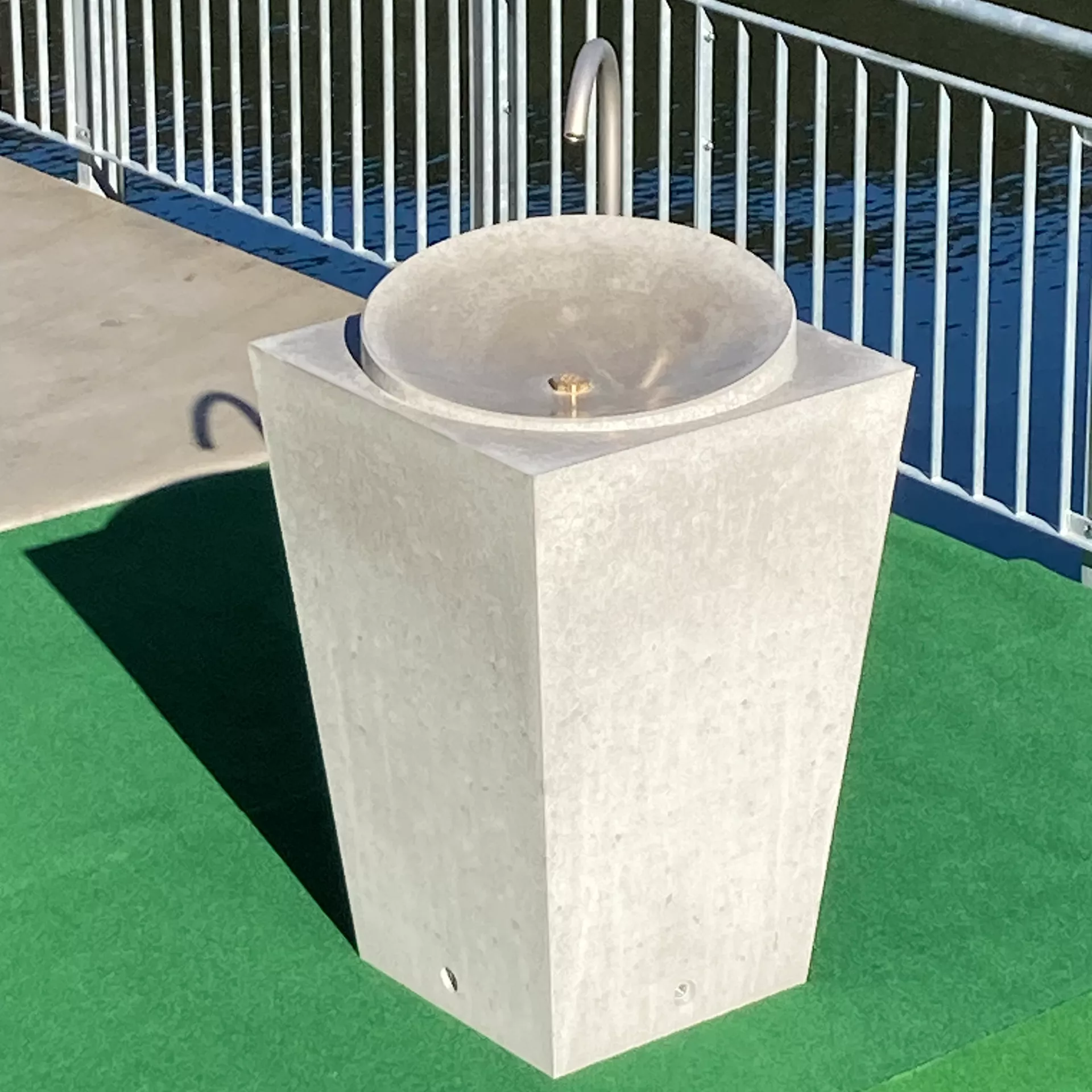 Fontaines d'eau potable ALQUADRO