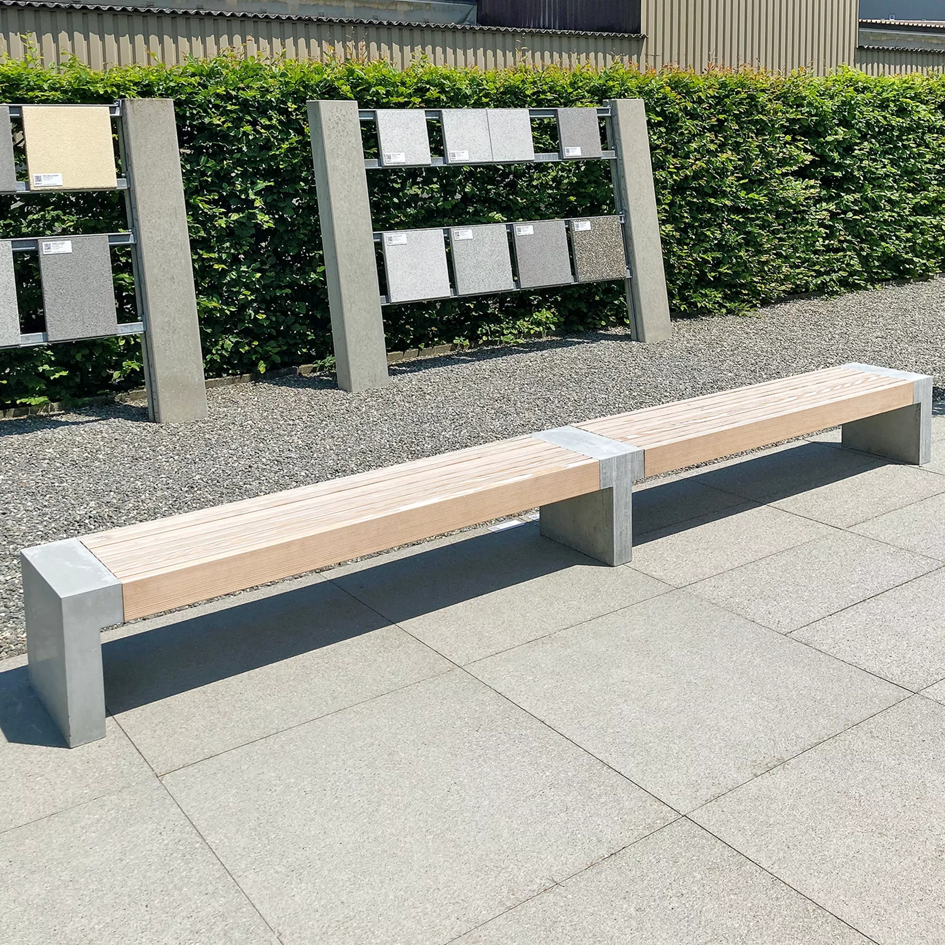 INTERMEZZO<sup>®</sup> Tisch und Bank Corner