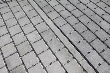 VS 5 Schwerlast Ökostein mit Verschiebesicherung englisch pal. grau glatt gefast L 22.5 cm B 22.5 cm H 10.8 cm