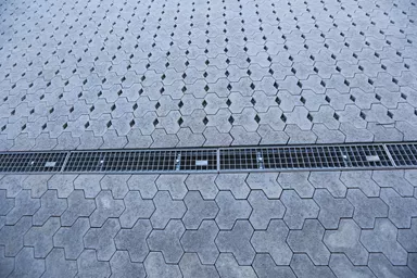 TEGULA SPLITT Ökostein mit Nocken Normalstein grau vollkantig L 23.2 cm B 17.2 cm H 7 cm