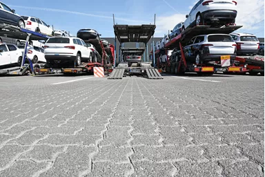 BETA Verbundstein mit Nocken Normalstein grau glatt gefast L 22.5 cm B 11.25 cm H 6 cm