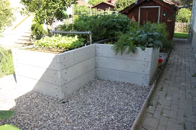 Hochbeet mit Holzstruktur Typ 2 naturgrau strukturiert leicht gefast bewehrt L 234 cm B 120 cm H 75 cm W 6 cm