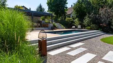 Marches DESEGNO sur mesure gris lisse arêtes vives L 50 - 300 cm B 30 - 40 cm H 15 cm