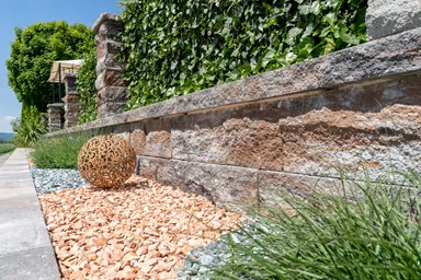 SANTURO Spaltstein-Landhausmauer Typ 4 2-seitig gespalten muschelkalk L 30-50 cm B 25 cm H 7.5 cm