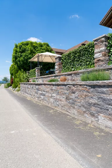 SANTURO Spaltstein-Landhausmauer Typ 4 2-seitig gespalten muschelkalk L 30-50 cm B 25 cm H 7.5 cm