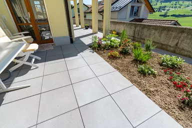 ESTRELLA fino Gehwegplatte grau-anthrazit gestrahlt gefast L 50 cm B 50 cm H 4 cm