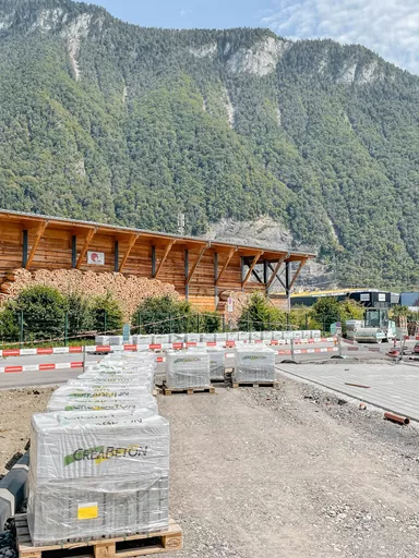 CARENA SPLITT Ökostein mit Nocken grau glatt gefast L 25 cm B 25 cm H 8 cm