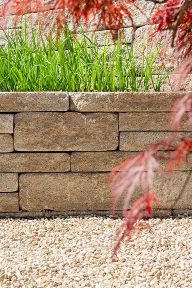 SANTURO Landhausmauer Typ 2 2-seitig gespalten jurakalk Kanten gebrochen L 30-50 cm B 25 cm H 15 cm