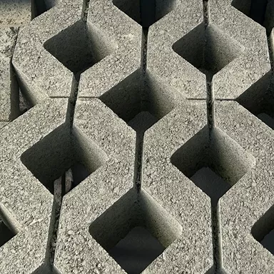 GRISON Rasengitterstein mit Nocken grau glatt L 60.2 cm B 40.2 cm H 8 cm