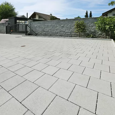 CARENA<sup>®</sup> Pflastersteine gefast glatt