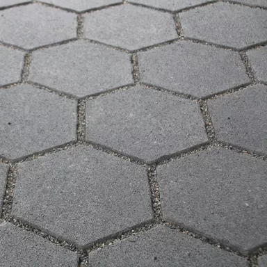 Pavés écologiques OMEGA<sup>®</sup> légèrement chanfreinés l isse
