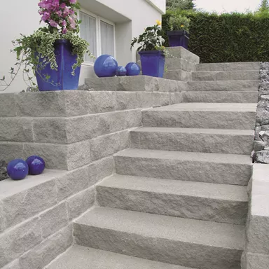 SANTURO<sup>®</sup> Blockstufen gefast gestrahlt