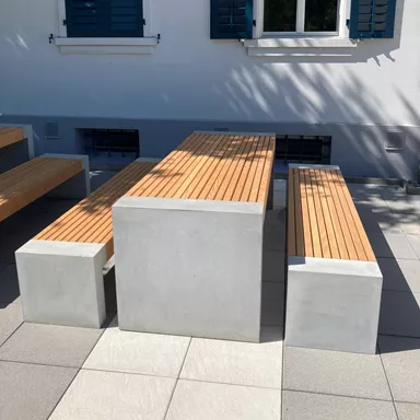 INTERMEZZO<sup>®</sup> Tisch und Bank Corner