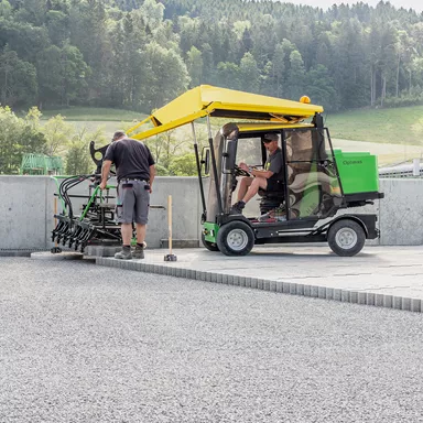 Verlegemaschinen für Verbund- und Pflastersteine